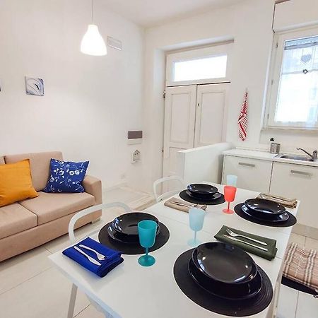 Moderno E Accogliente Bilocale Pascoli Apartment ซัน เบเนเดตโต เดล ตรอนโต ภายนอก รูปภาพ