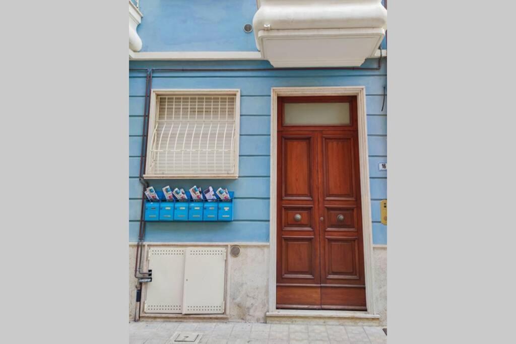 Moderno E Accogliente Bilocale Pascoli Apartment ซัน เบเนเดตโต เดล ตรอนโต ภายนอก รูปภาพ