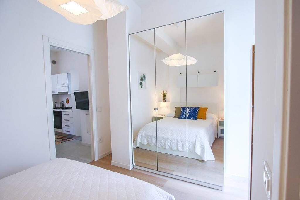 Moderno E Accogliente Bilocale Pascoli Apartment ซัน เบเนเดตโต เดล ตรอนโต ภายนอก รูปภาพ