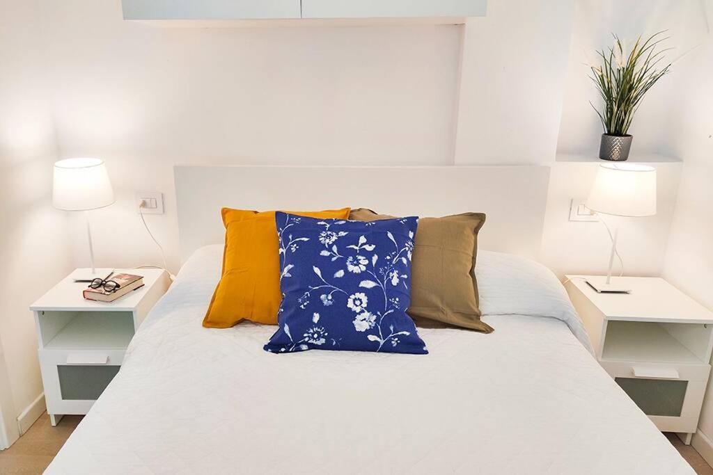 Moderno E Accogliente Bilocale Pascoli Apartment ซัน เบเนเดตโต เดล ตรอนโต ภายนอก รูปภาพ